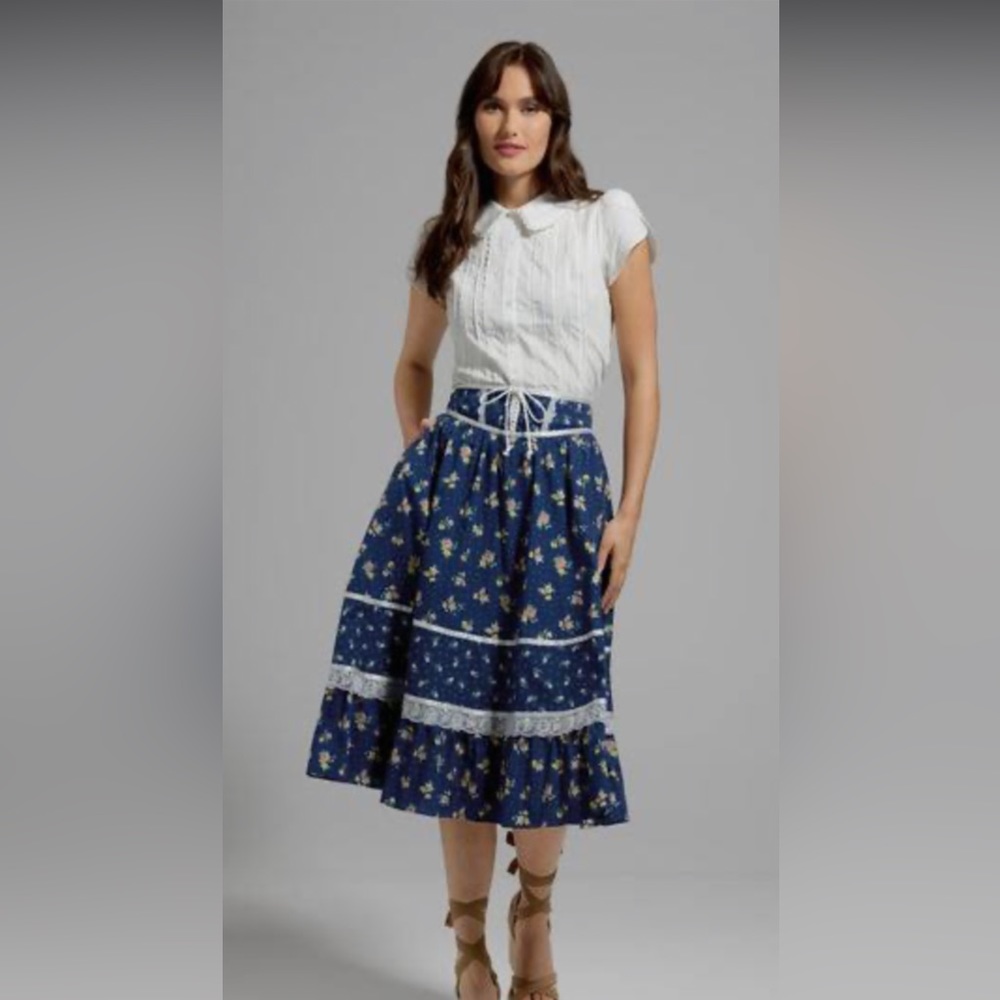 Gunne sax for ModCloth skirt with tie